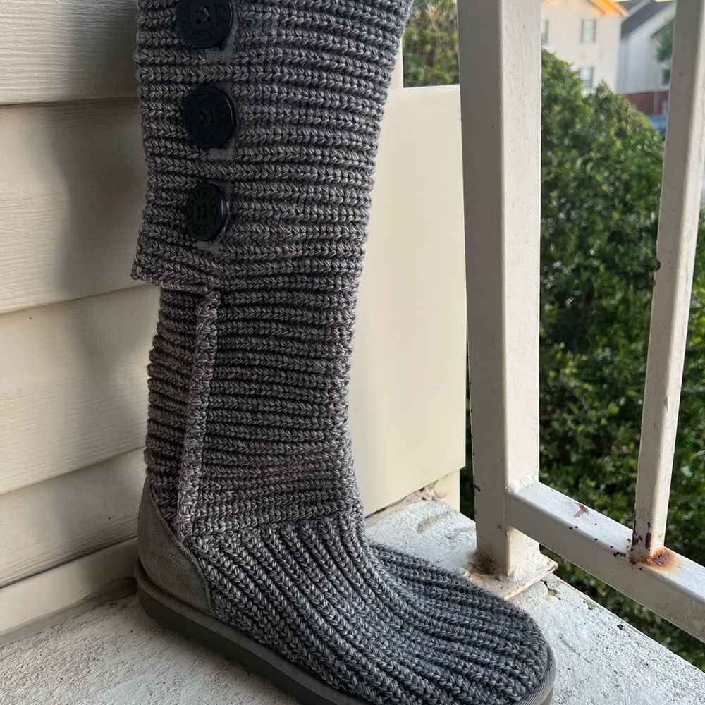 Classic Cardy UGG